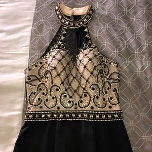 beautiful brand new elegant prom dress!